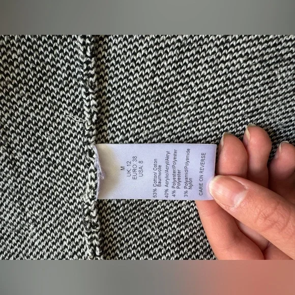 Timeless Cardigan - Picture 5 of 5